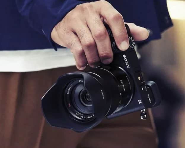 Jaki obiektyw do lustrzanki Sony - wybierz najlepszy dla siebie