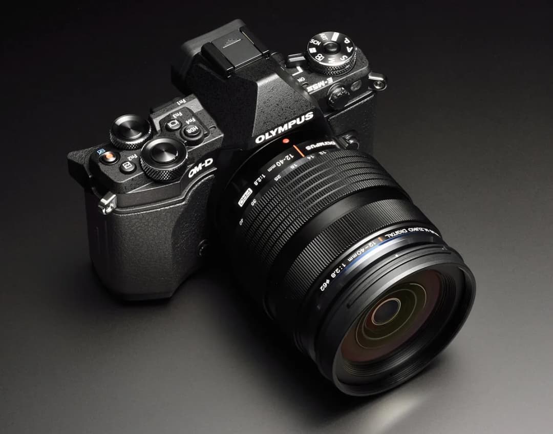 Olympus M.Zuiko Digital ED 12-40mm f/2.8 PRO - jasny i wszechstronny zoom